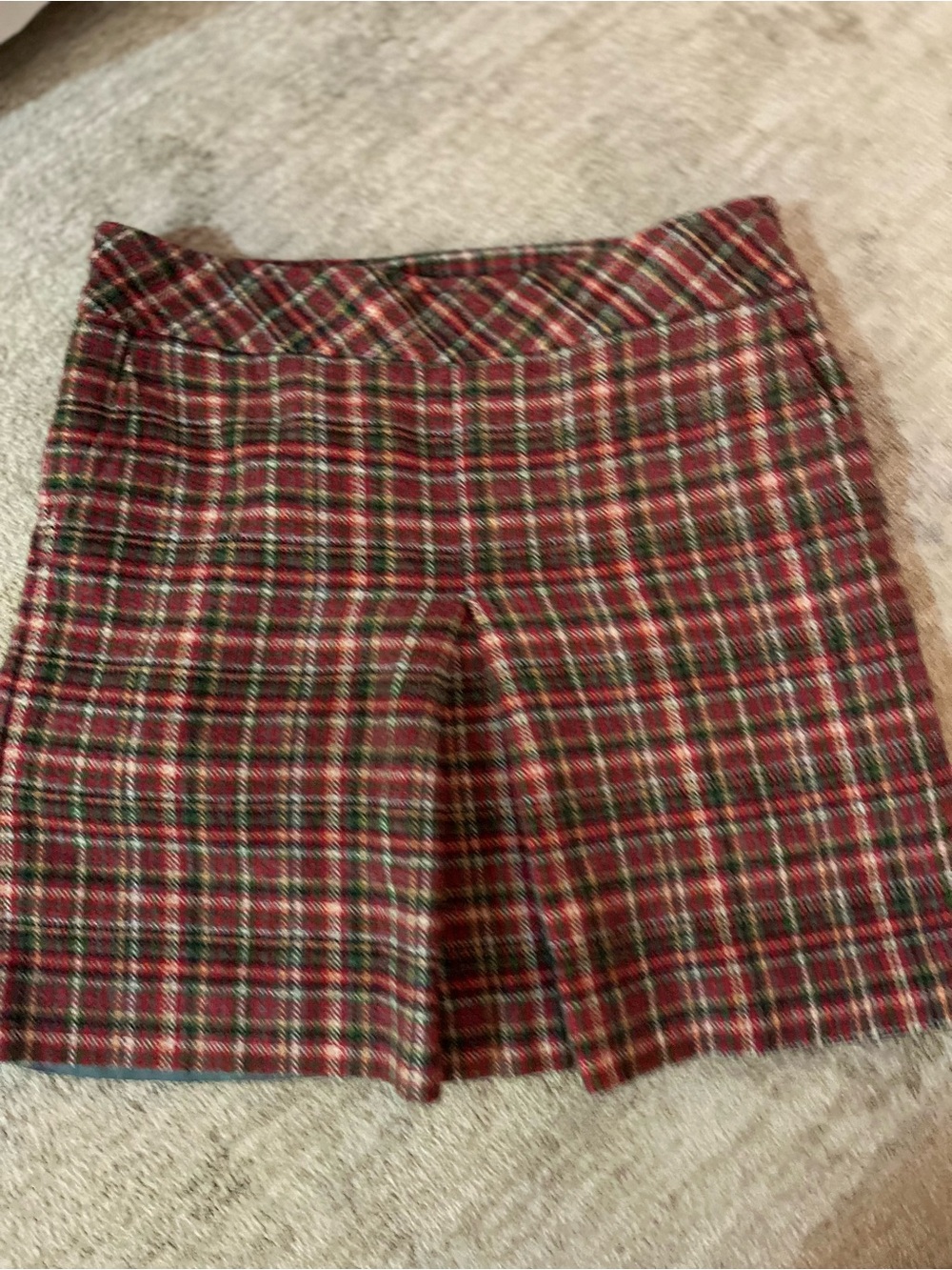 Plaid Red Women's Skirt - Classic High-Waist Style